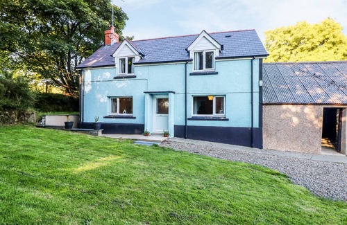 Haverfordwest Cottage | Llygad-yr-haul