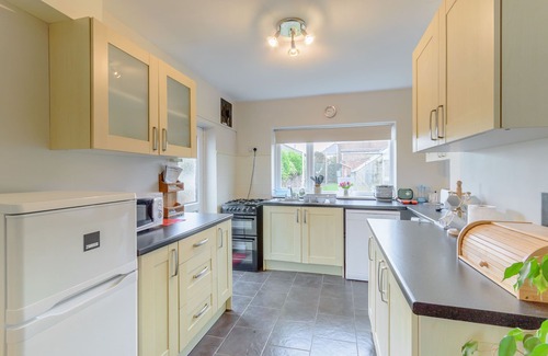 Fishguard Cottage | LLYS-Y-GÂN, family friendly, country holiday cottage in Fishguard