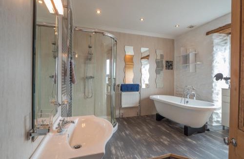 Newport House | Llysmyfyr Newport, Pembrokeshire