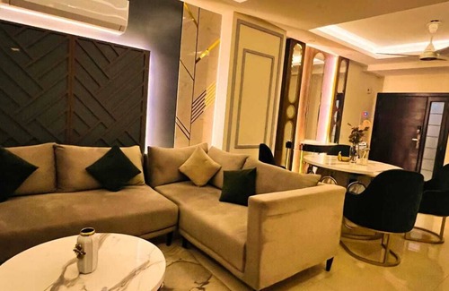 G-7 Sector Apartment | LMY Luxury Serviced Apartment in Elysium Tower Facing Centaurus Mall