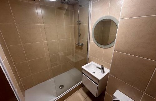 Coventry House | Lnychgate Court