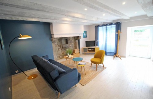 Pensol House | Lo maisou