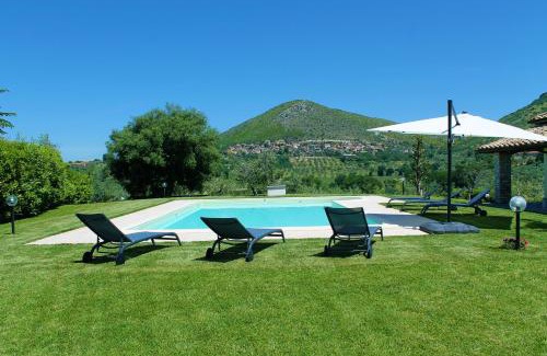Fara in Sabina Resort | LO SCRIGNO COUNTRY HOUSE