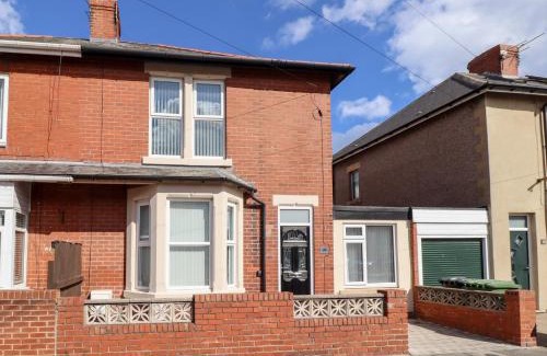 Woodhorn House | Lobster Pot Retreat