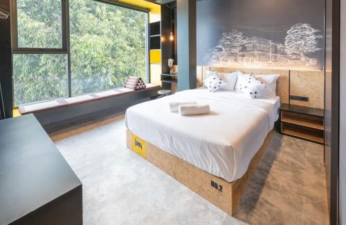Ban Phan Thom Hostel | LOBSUEK Hostel
