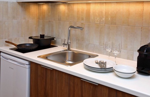 Nea Moudania House | Local Suites 4 - Nea Moudania