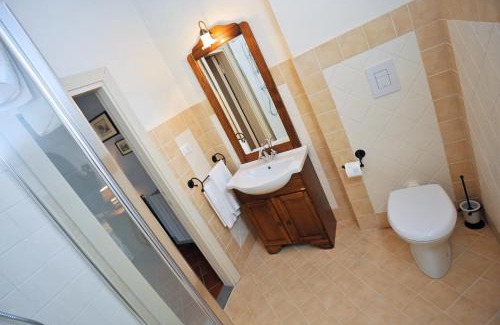 Montecarlo House | Locanda agricola Posapiano