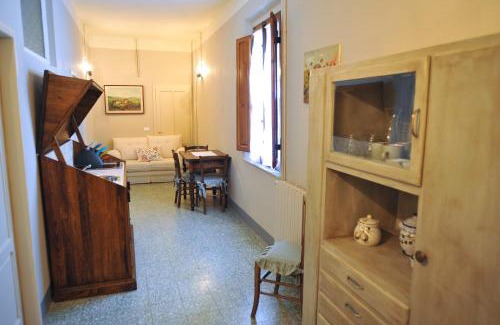 Montecarlo House | Locanda agricola Posapiano