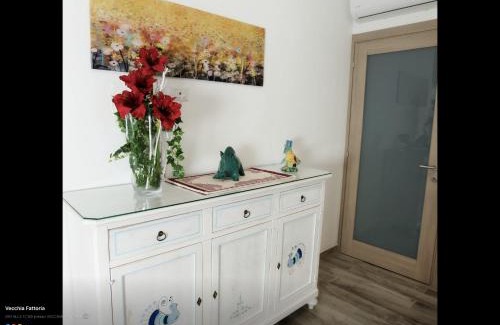 Monserrato House | LOCANDA VECCHIA FATTORIA