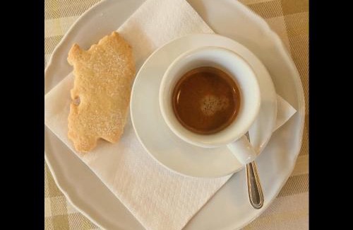 Monserrato House | LOCANDA VECCHIA FATTORIA