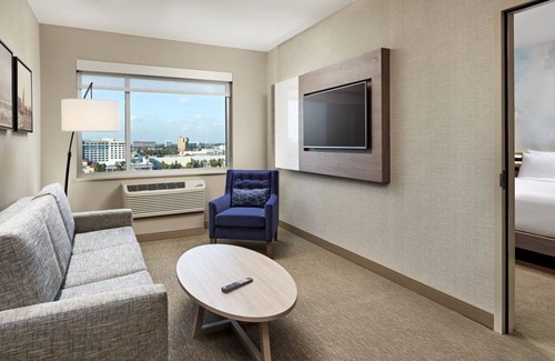 Anaheim Resort Resort | Located In The Heart of Anaheim! 4 Spacious Units, Pools!