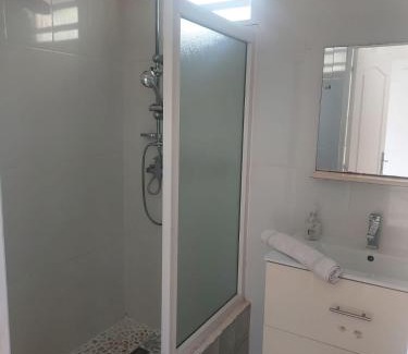 Dampierre Apartment | Location Dampierre