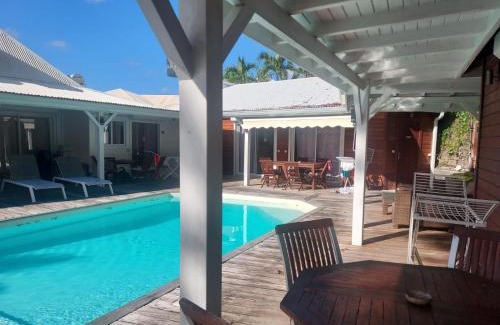 Dampierre Apartment | Location Dampierre