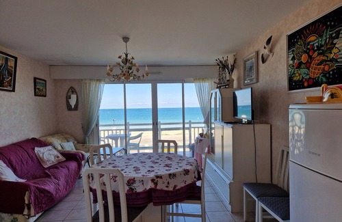 Saint-Cast-le-Guildo Apartment | Location Familiale Avec Terrasse Face à la mer