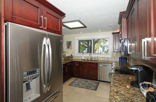 Granada House | Location Location Location