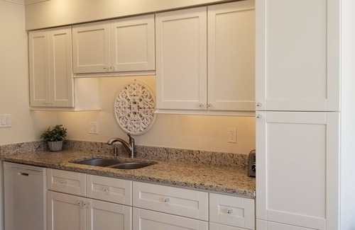 Bonita Springs House | Location!Renovated townhome, private courtyard, 2 en-suites, golf, beach, pool