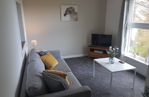 Eyre Bed & Breakfast | Loch Eyre Cottage