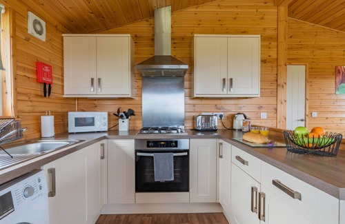 Kinross House | Loch Leven Lodge 21 by Interhome