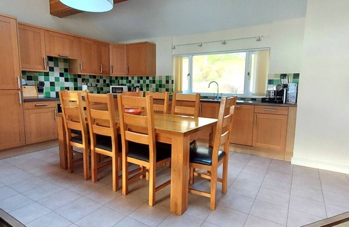 Kinloch Rannoch Apartment | Loch Rannoch Eagle Lodge