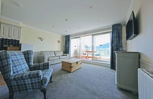 Kinloch Rannoch Apartment | Loch Rannoch Highland Club Apartment 9