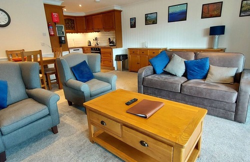 Kinloch Rannoch Apartment | Loch Rannoch Highland Club, Red Deer Lodge 3