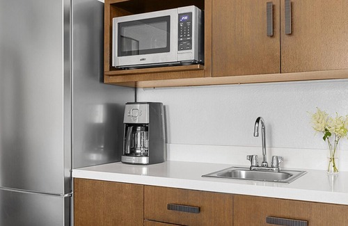 Palm Desert Hotel | Lockout room in Marriott's top resort with all amenities in stunning Palm Desert