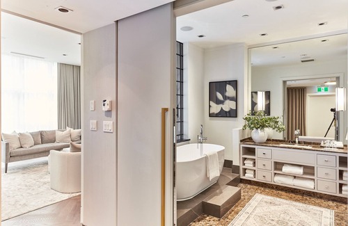 Coal Harbour Hotel | Loden Hotel