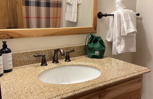 Schroon Lake Hotel | Lodge at Schroon Lake