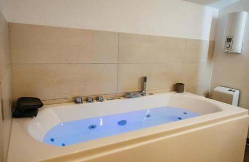 Heringhausen Ski Chalet | Lodge mit Sauna & Seeblick für Naturliebhaber