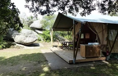 Brousses-et-Villaret House | Lodge Safari Standard 25m² 2 rooms - terrace, in the heart of nature (no sanitary facilities) 5 people