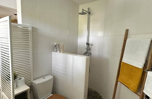 Dampierre Apartment | Lodge Solehya Avec Bain à Remous Privé