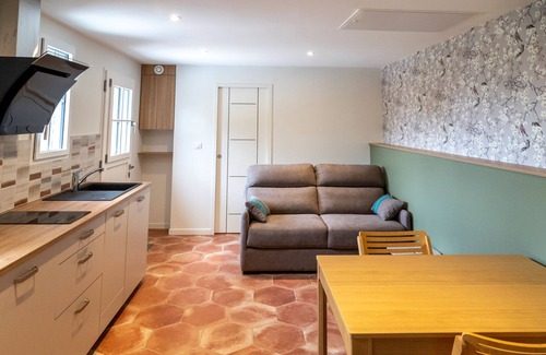 Savonnieres Apartment | Lodge "The Green Tit"