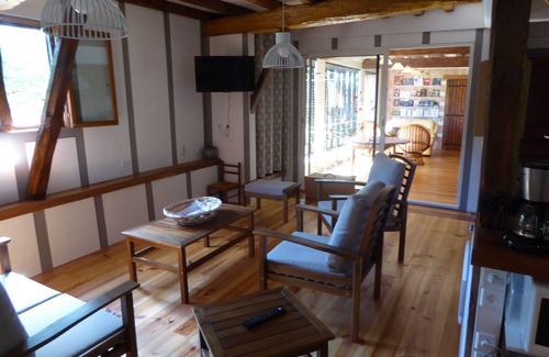 Teyssode House | Loft cottage: covered terrace, swimming pool, outdoor area, park, garage