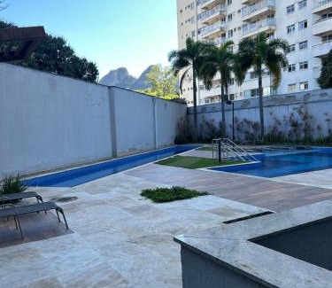 Jacarepagua Apartment | Loft em frente ao Projac