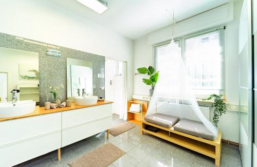 Kaiserlei House | Loft House 170qm, Central, Own Garden, Parking lot