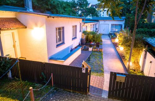 Kaiserlei House | Loft House 170qm, Central, Own Garden, Parking lot