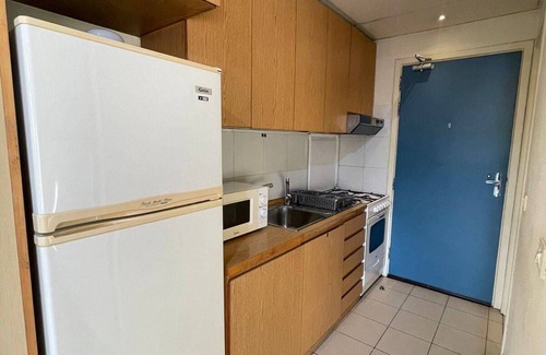 Zouk Mosbeh Ski Chalet | Loft in Siwar,2 min From Hotel Le Royal,incl Motor