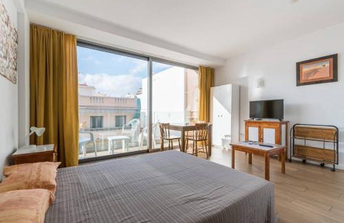 Las Palmas de Gran Canaria Apartment | Loft moderno con balcón al lado de Las Canteras