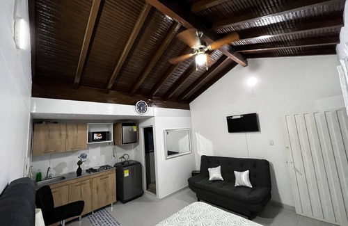 Piedecuesta Apartment | Loft Moderno, Nuevo Completo Para Trabajar y Descansar