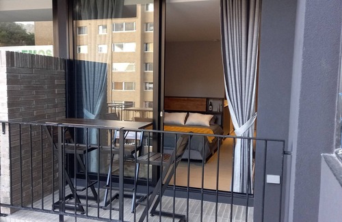 Zona Rosa Apartment | Loft with Balcony, Coworking Spaces & Gym in Zona Rosa Nogal