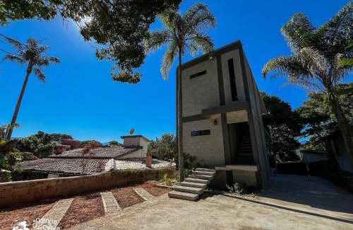 Bexiga Ski Chalet | Lofts do Paquetá perto da Praia do Curral e da Cachoeira do Paquetá