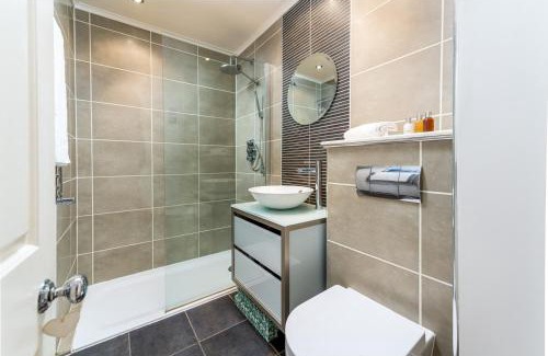 Earl's Court Apartment | Lofty Ideals