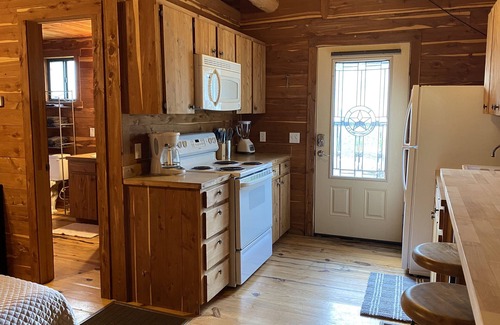 Prairie Lea Cabin | Log Cabin 2 at Son's Blue River Camp