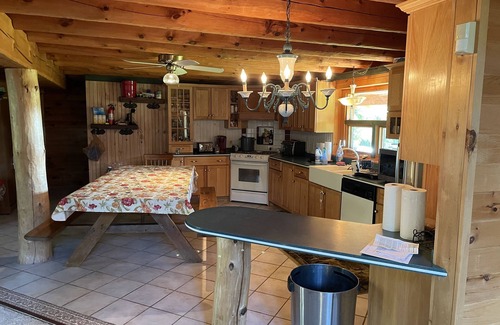 Golts Cabin | log cabin in townsend delaware