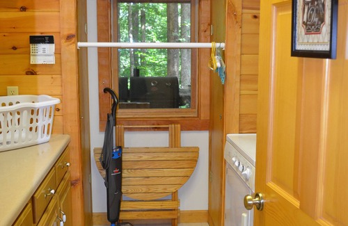 Cosby Cabin | Log Cabin on Edge of National Park; Over the Top Amenities & Reviews