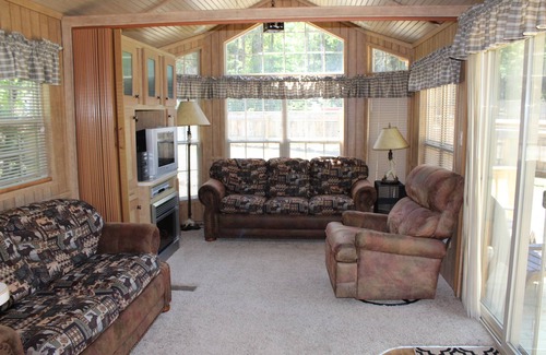 Athol Cabin | Log Cabin Tiny Home at Adirondack Ranch