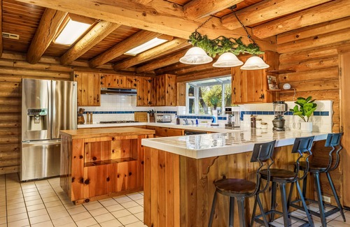 Coarsegold House | Log Cabin w/pool, spa, game room, sleeps 20!