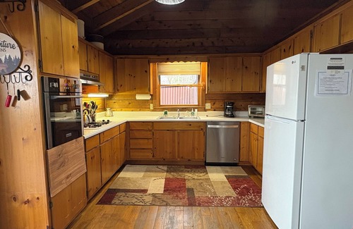 Morganton Cabin | Log cabin with awesome mountain views: Hot Tub, Game Room, Fenced Yard