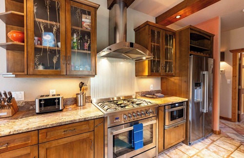 Pagosa Springs House | Log Hill Lodge-BEST VIEWS, Hot tub, Close to town+Wolf Creek, privately owned