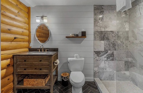 Cashiers Hotel | Log Suite at our Boutique Bed and Brewery